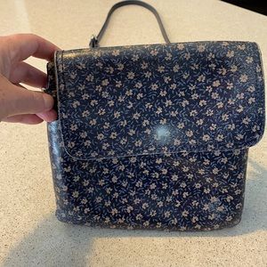 Patricia Nash navy, floral crossbody bag